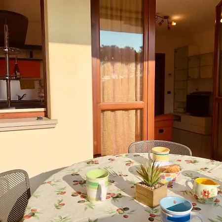 Orange Apt Sirmione Apartment *
