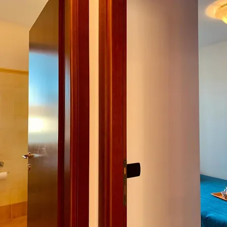 Apartment Orange Apt Sirmione Sirmione